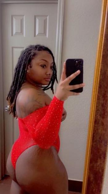 Harleyy, 22  female escort, Birmingham
