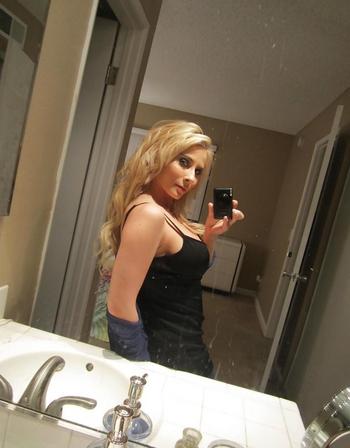 Ella, 27 Caucasian female escort, Birmingham