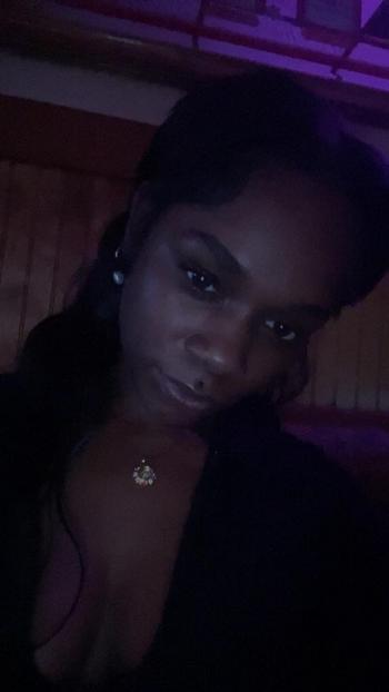 Lana, 23  female escort, Birmingham