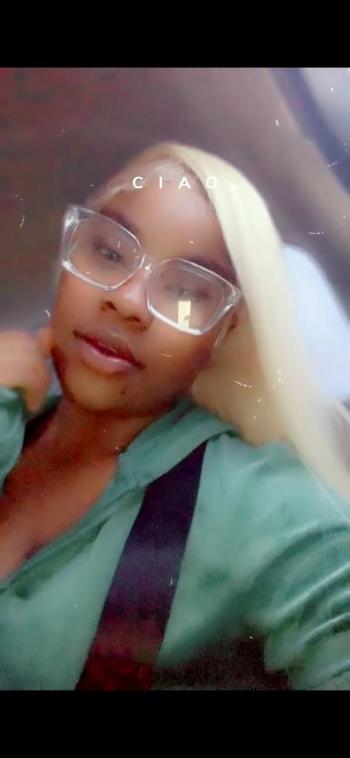 Kai Kai, 20  female escort, Birmingham