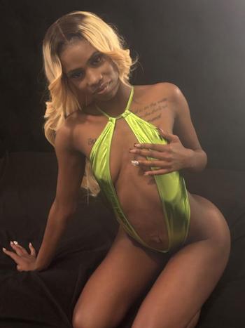 Persuasion, 20  female escort, Birmingham