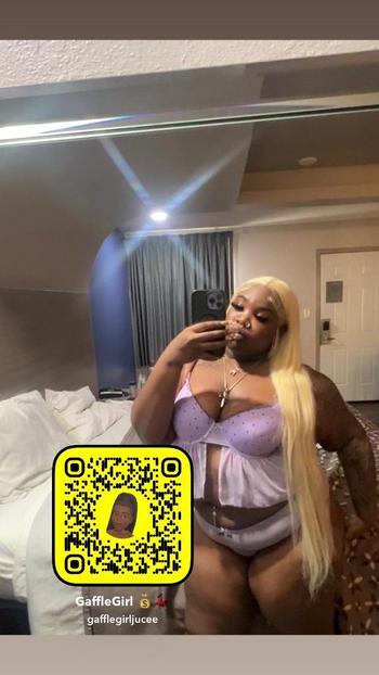 Jade, 22  female escort, Birmingham